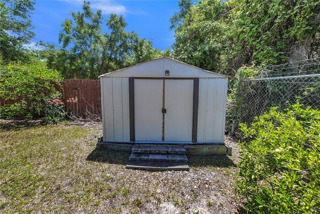 3624 TROUT AVENUE, Fruitland Park, FL 34731