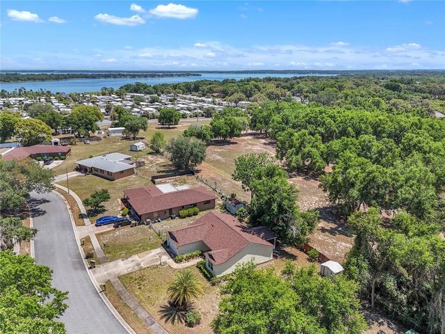 3624 TROUT AVENUE, Fruitland Park, FL 34731