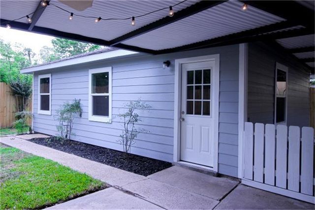 7206 Bayou Woods Drive, Houston, TX 77088