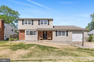 407 BRANDYWINE BLVD, Talleyville, DE 19803