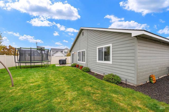 2983 W Mcintosh St, Kuna, ID 83634