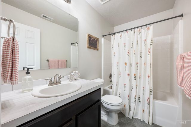 2983 W Mcintosh St, Kuna, ID 83634