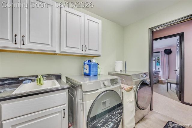 6052 Belmont Court, Grand Blanc Charter Township, MI 48439