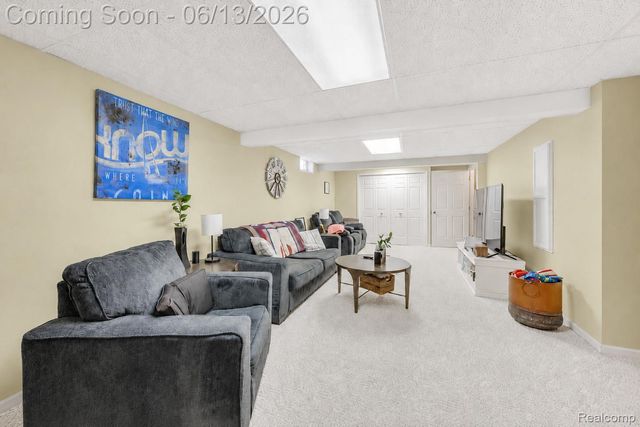 6052 Belmont Court, Grand Blanc Charter Township, MI 48439