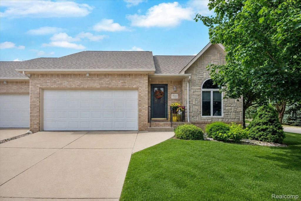 6052 Belmont Court, Grand Blanc Charter Township, MI 48439