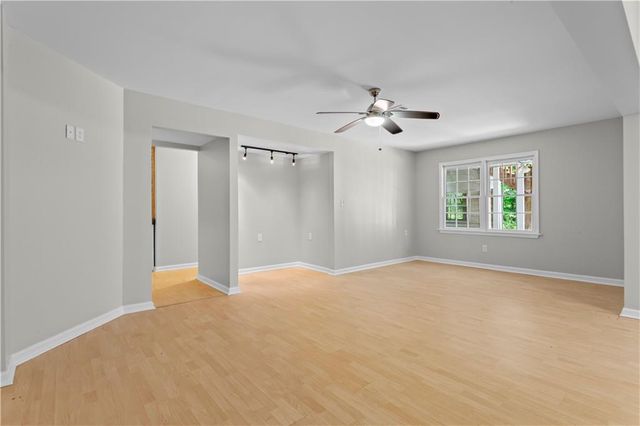 299 Heights Lane, Acworth, GA 30101