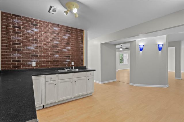 299 Heights Lane, Acworth, GA 30101