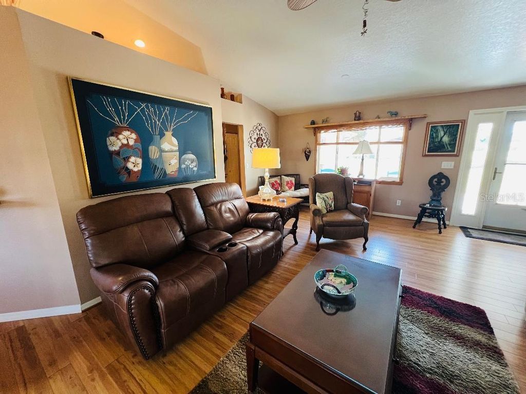 Image 8 of property listing at 6341 SW 104TH LANE, Ocala, FL 34476