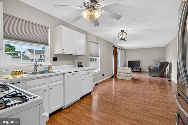 11 MARCY CT, Marlton, NJ 08053