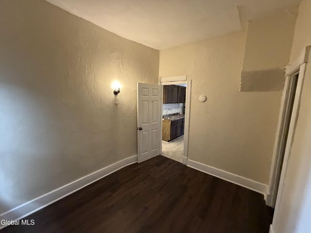 7 Division Street, Gloversville, NY 12078