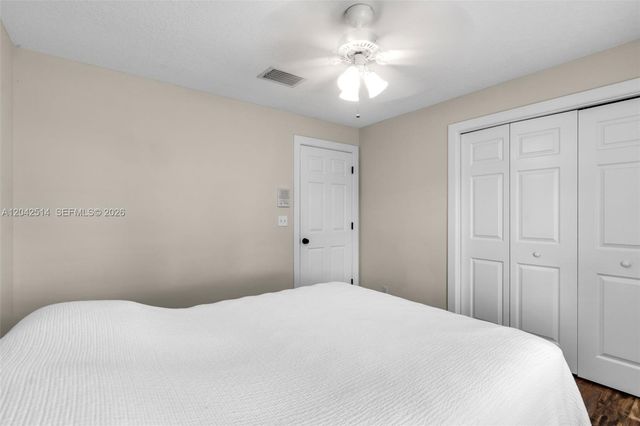 5703 Lago Del Sol Drive, Lake Worth, FL 33449