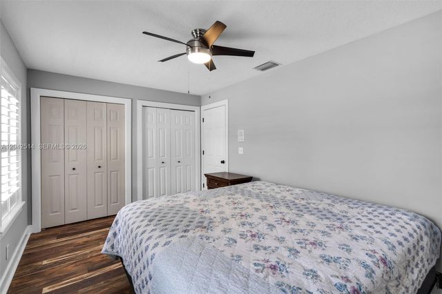 5703 Lago Del Sol Drive, Lake Worth, FL 33449
