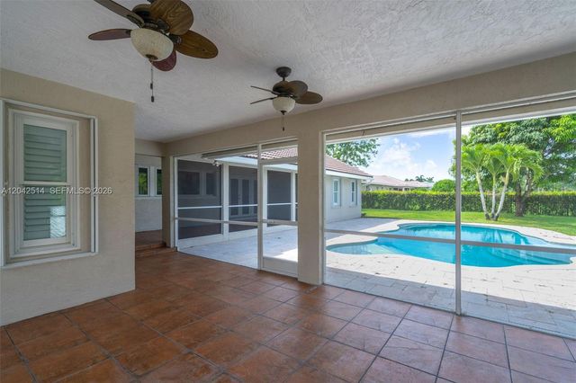 5703 Lago Del Sol Drive, Lake Worth, FL 33449