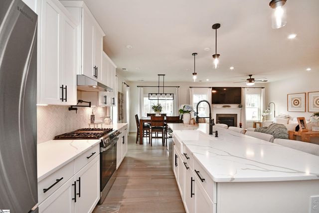 457 Oswego Court, Greenville, SC 29607