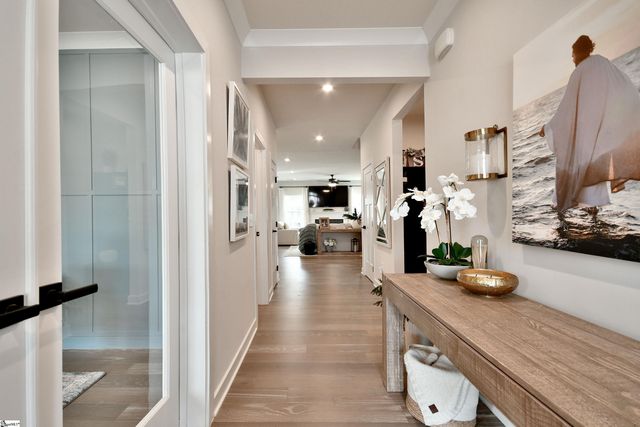 457 Oswego Court, Greenville, SC 29607