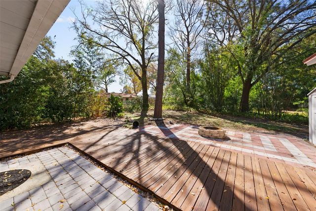 6701 LARIMER DRIVE, Tampa, FL 33615