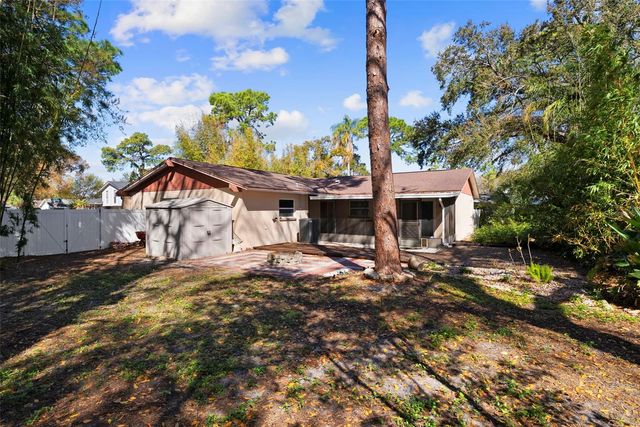 6701 LARIMER DRIVE, Tampa, FL 33615