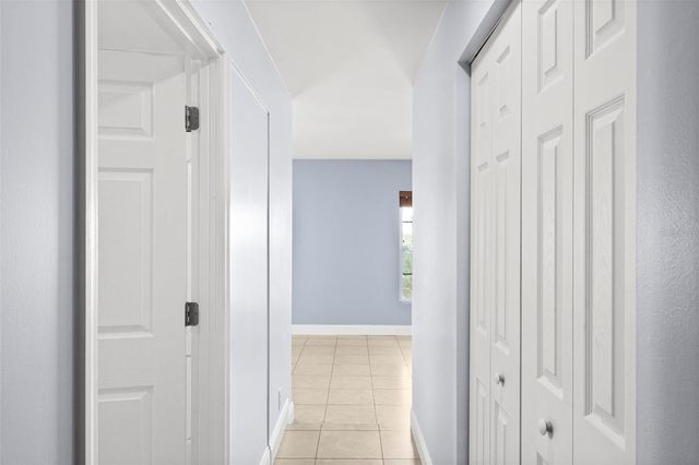 6701 LARIMER DRIVE, Tampa, FL 33615