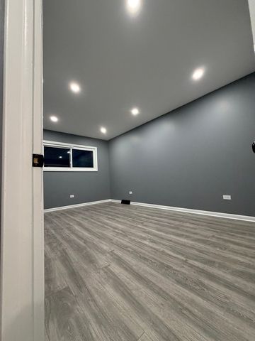 9534 S Yale Avenue, Chicago, IL 60628