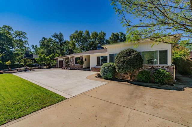 169 N. Main St., Angels Camp, CA 95222