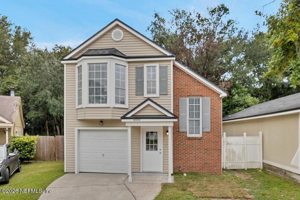 10962 TRACI LYNN Drive, Jacksonville, FL 32218