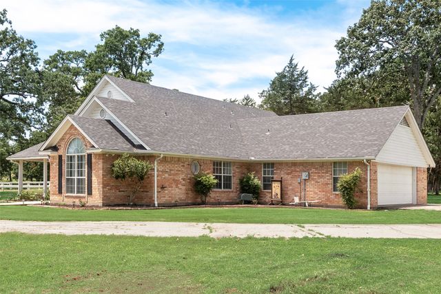130 Vz County Road 3509, Edgewood, TX 75117