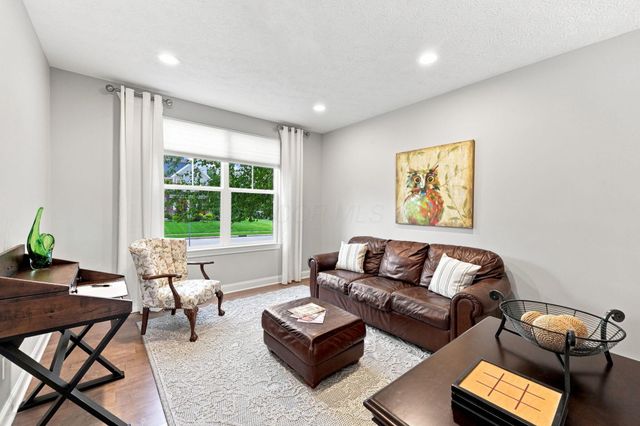 6117 Brookview Manor Drive, Galena, OH 43021