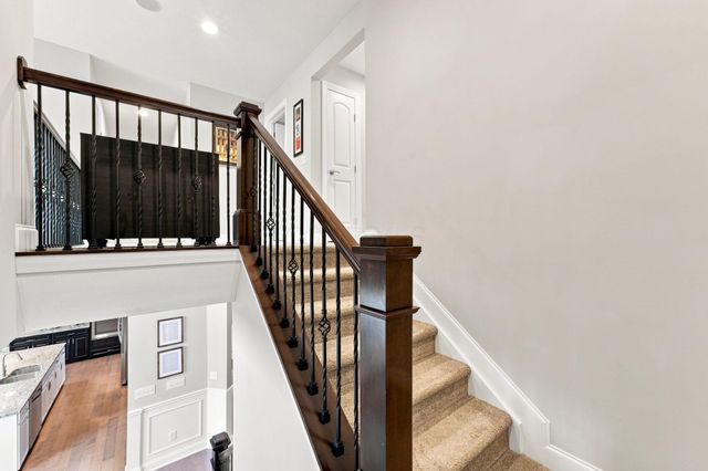 6117 Brookview Manor Drive, Galena, OH 43021