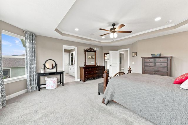 6117 Brookview Manor Drive, Galena, OH 43021