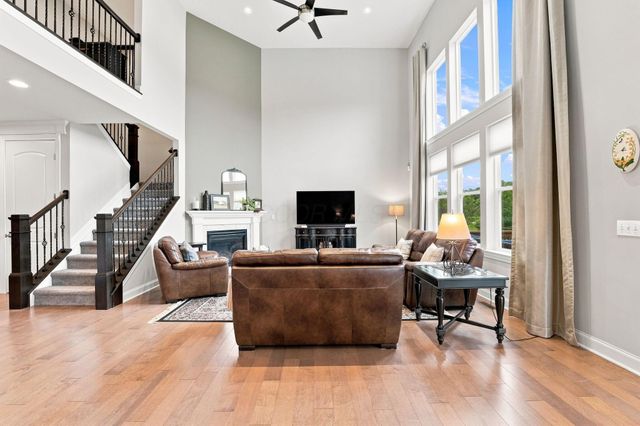 6117 Brookview Manor Drive, Galena, OH 43021