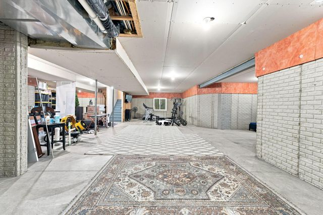 6117 Brookview Manor Drive, Galena, OH 43021