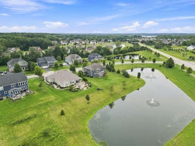 6117 Brookview Manor Drive, Galena, OH 43021