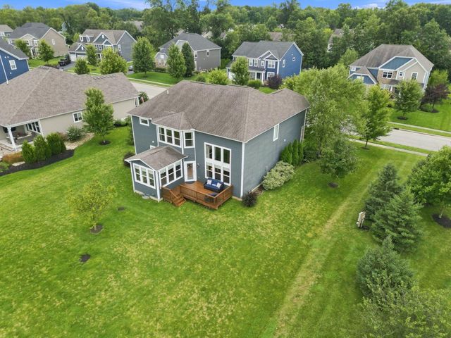 6117 Brookview Manor Drive, Galena, OH 43021