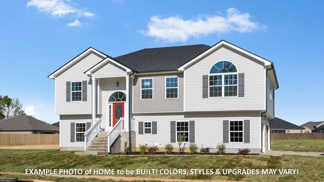 1585 Fredrick Dr, Clarksville, TN 37042