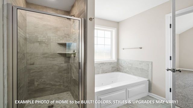 1585 Fredrick Dr, Clarksville, TN 37042