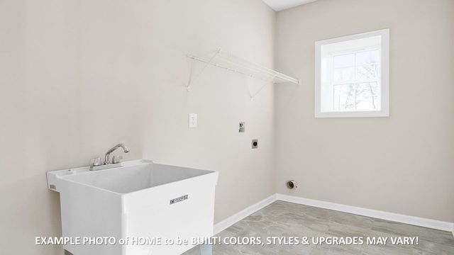 1585 Fredrick Dr, Clarksville, TN 37042