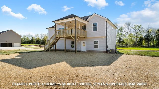 1585 Fredrick Dr, Clarksville, TN 37042