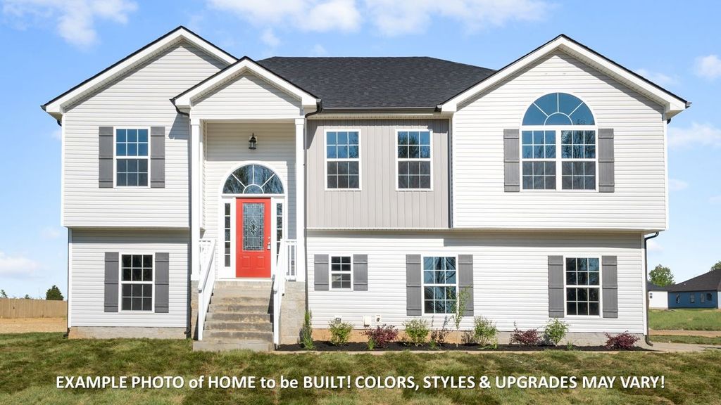 1585 Fredrick Dr, Clarksville, TN 37042