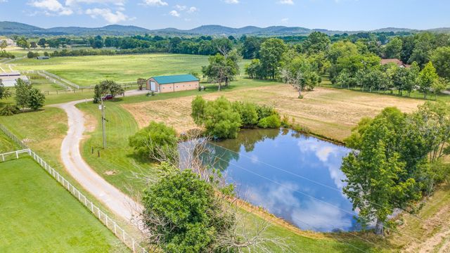 129 Highway 82 East, Bell Buckle, TN 37020