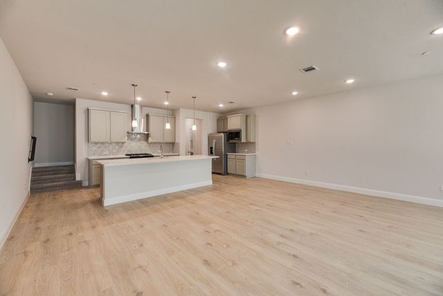 8321 Bayside Drive, Rowlett, TX 75088