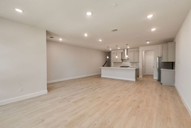 8321 Bayside Drive, Rowlett, TX 75088