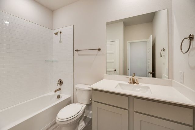 8321 Bayside Drive, Rowlett, TX 75088