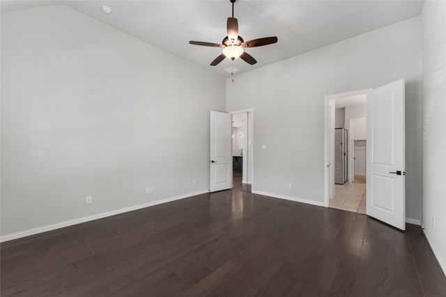 1565 Amesbury Way, Farmers Branch, TX 75234
