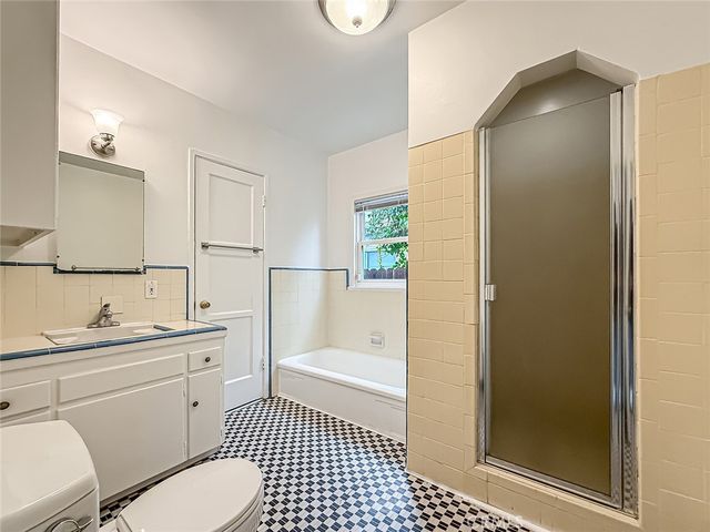 866 Flower Avenue, Venice, CA 90291