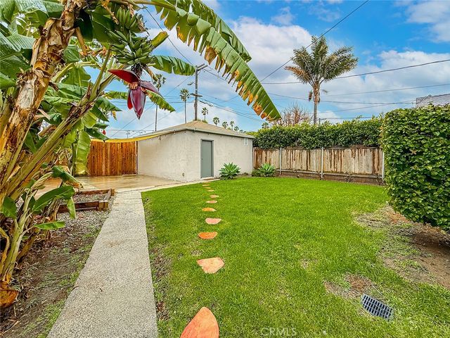 866 Flower Avenue, Venice, CA 90291