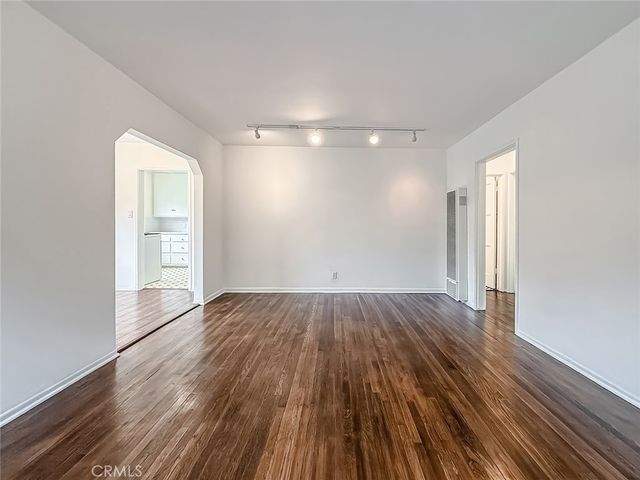 866 Flower Avenue, Venice, CA 90291