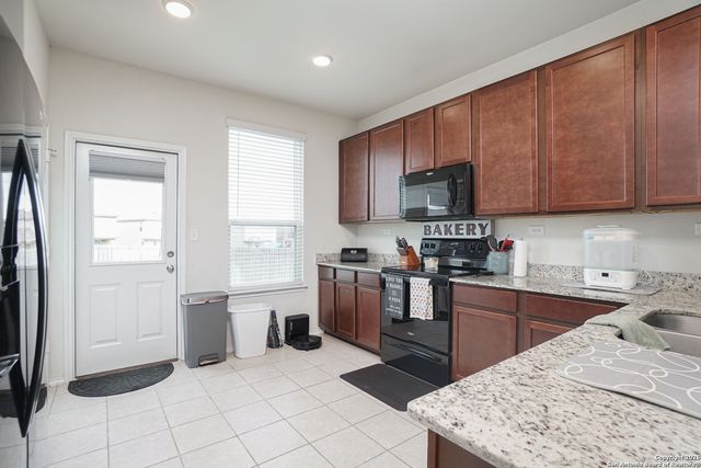 10358 Dunlap, San Antonio, TX 78252