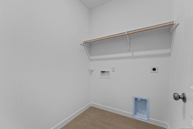 4987 Mission Tejas Road, Marion, TX 78124