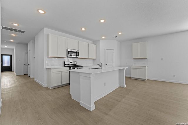 4987 Mission Tejas Road, Marion, TX 78124