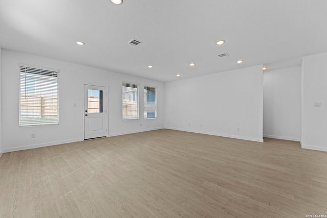 4987 Mission Tejas Road, Marion, TX 78124